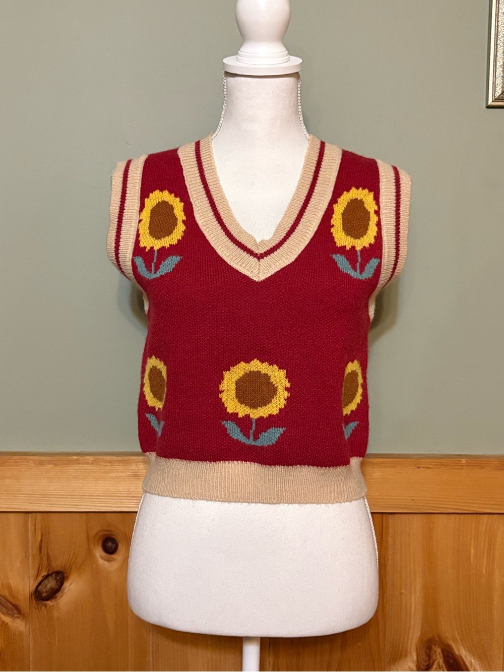 Hyipels Red Sunflower V-Neck Sweater Vest festival/Fall/floral